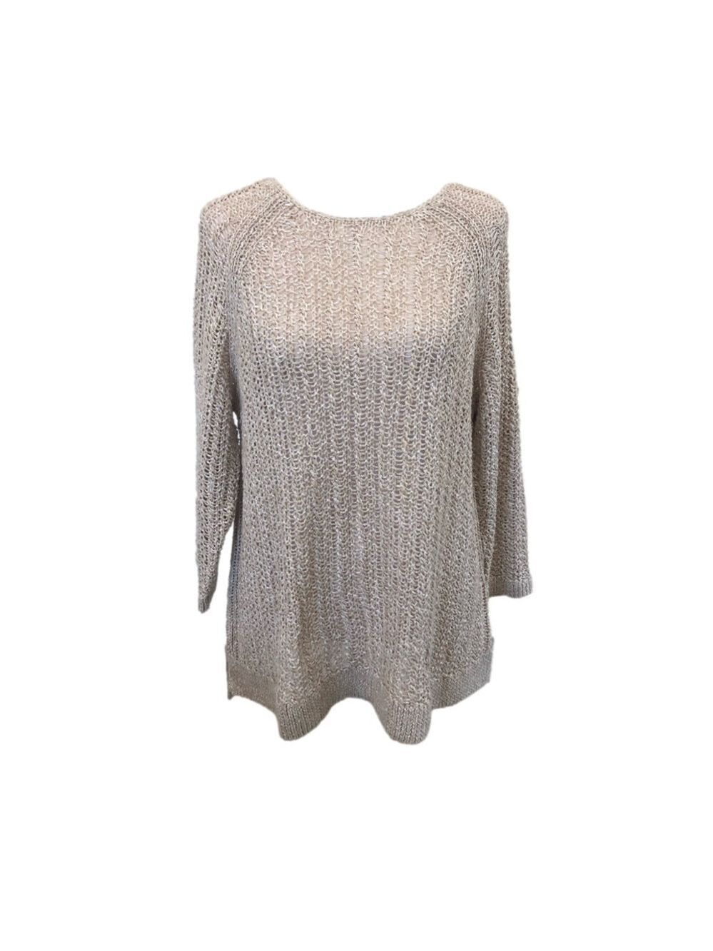 J. Jill size M petite loose knit sweater. Slight hi-lo hem. Pull over neutral